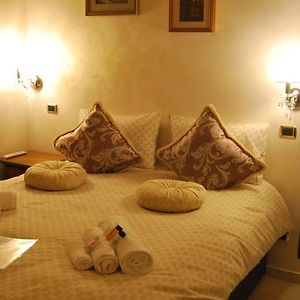 Kamer met een King Size Bed